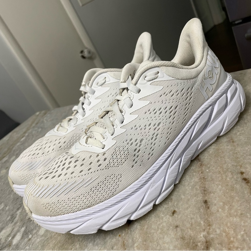 Hoka One One Clifton 7 Running Shoes Sneakers White Women's 7.5